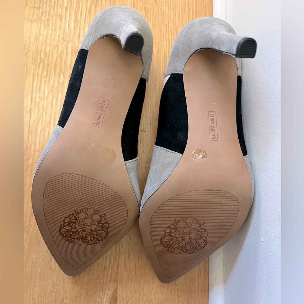 Vince Camuto Black, Gray, and Cream Heels - Picture 4 of 4